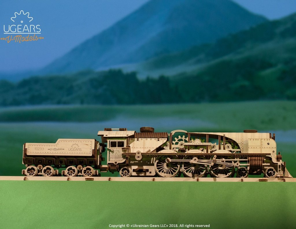 V-Express Steam Train with Tender – experience the power! - UGears USA 1