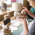 UGears Mars Buggy: your loyal companion in any space mission - UGears USA 2