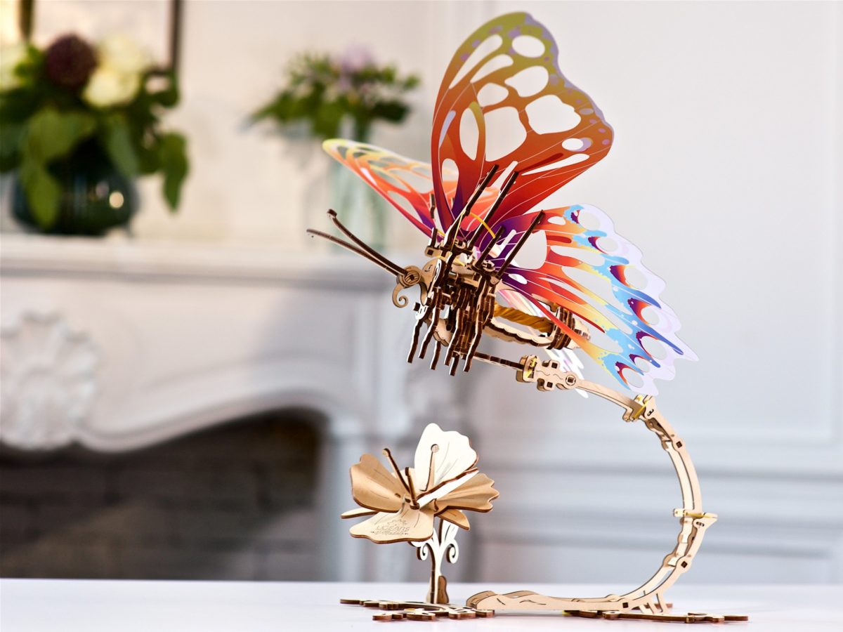 The best gift: UGears Wooden Batterfly - UGears USA 2