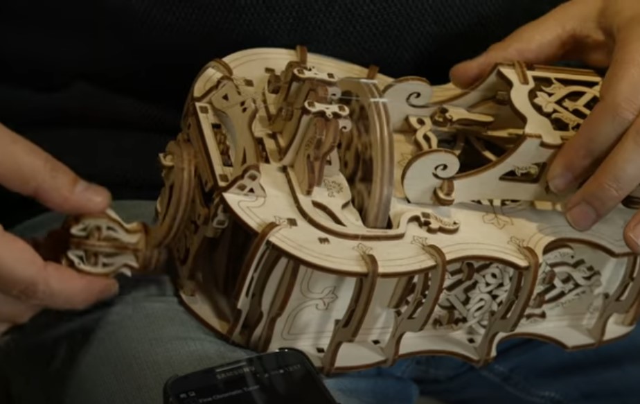 how to tune ugears hurdy gurdy