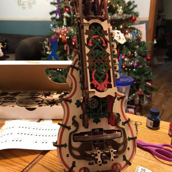 UGears Hurdy-Gurdy Assembled review 138465