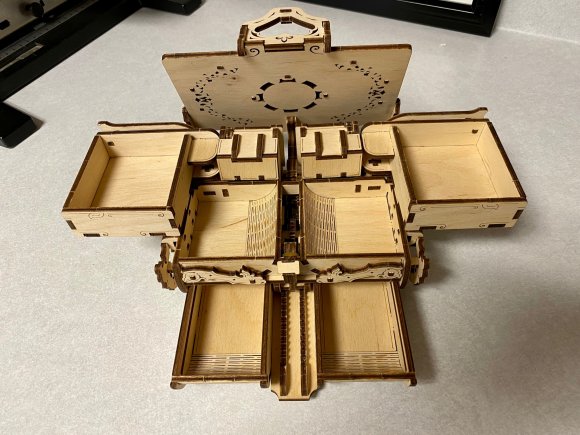Ugears Antique Box review 142197