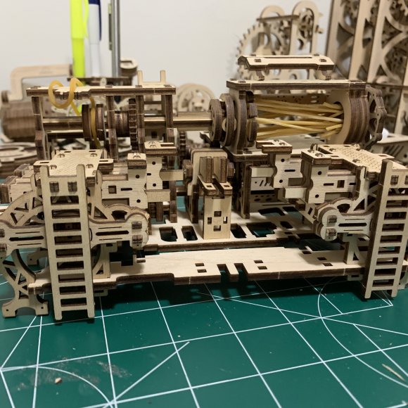 UGears Robot Factory review 71906